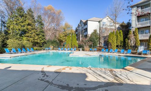 Longwood Vista Apartments