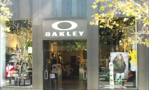 Oakley Store