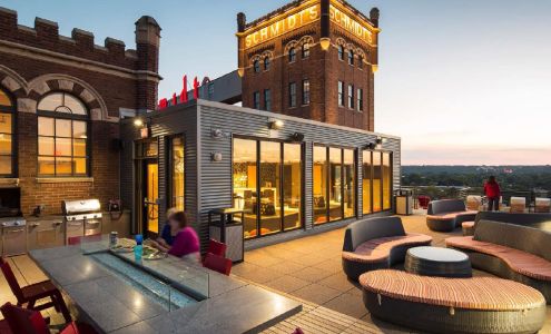 Schmidt Artist Lofts