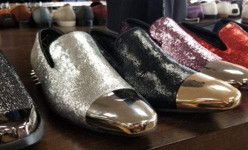 New York Clothiers 206C Claire Ave, Oak Grove Kentucky 42262
