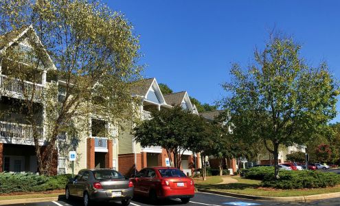 Signature Pointe Apartments