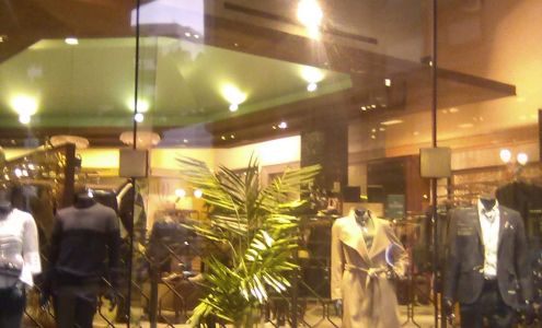 Ted Baker - San Francisco Bloomingdales