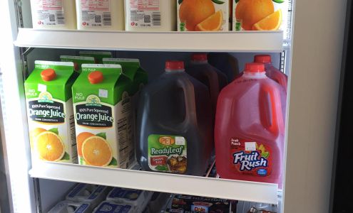 One Dollar Store & More