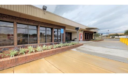 Bank of America (with Drive-thru ATM)