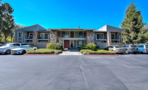 Apricot Pit Apartments