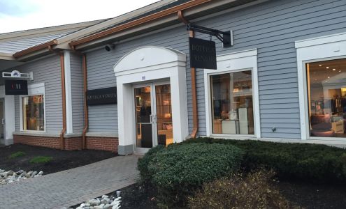 Bottega Veneta Woodbury Common Premium Outlet Woodbury