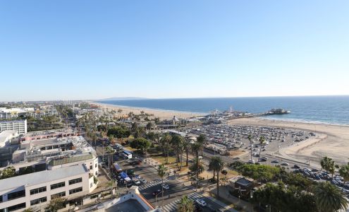 Pacific Plaza Santa Monica Apartments