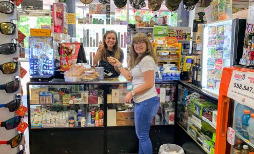 De Todo Dollar Supermarket