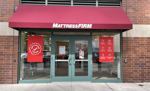 Mattress Firm Streeterville