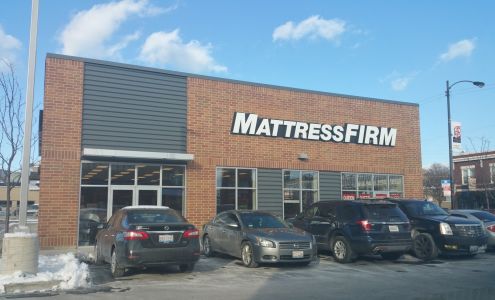 Mattress Firm Roscoe Village