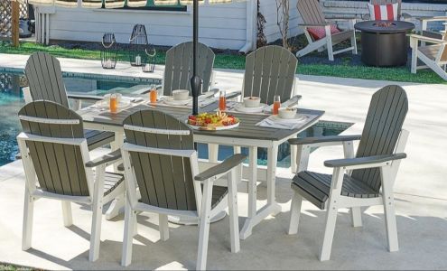 Fortunoff Backyard Store