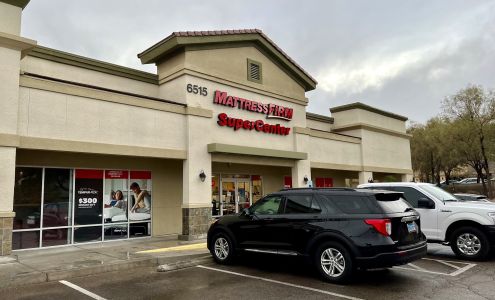 Mattress Firm Clearance Center Centennial