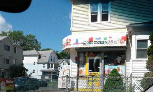 Maple Mini Market Hartford