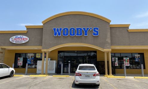 Woodys Country Market