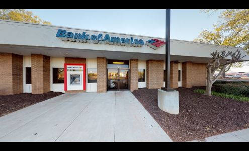 Bank of America (with Drive-thru ATM)