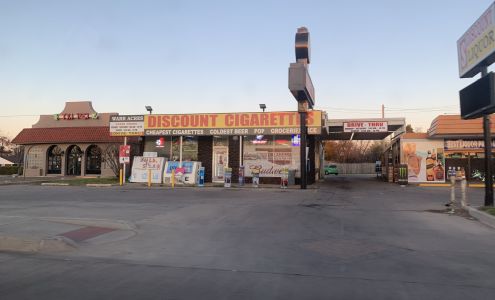 Warr Acres Discount Cigarettes