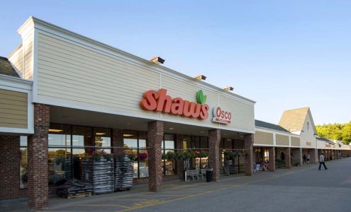 Stow Shopping Center