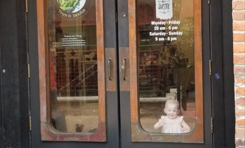 Speckled Frog Toys & Books