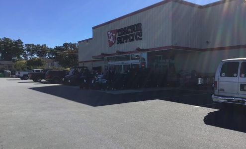 Tractor Supply Greenwood