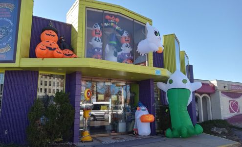 Disguises A Costume Superstore