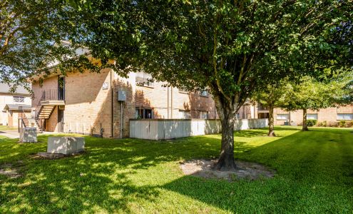 Red Pines Apartments