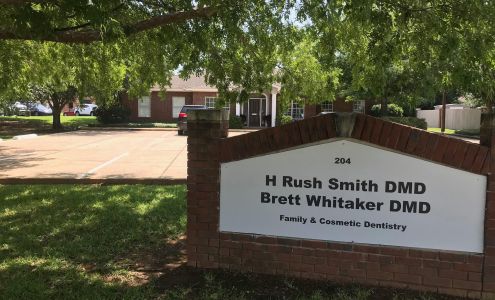 H. Rushton Smith, D.M.D. Cosmetic & Restorative Dentistry