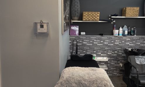 Infinity Grooming Loft