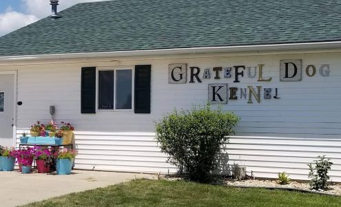 Grateful Dog Kennel Shabbona