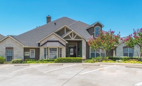 Oxford at Iron Horse