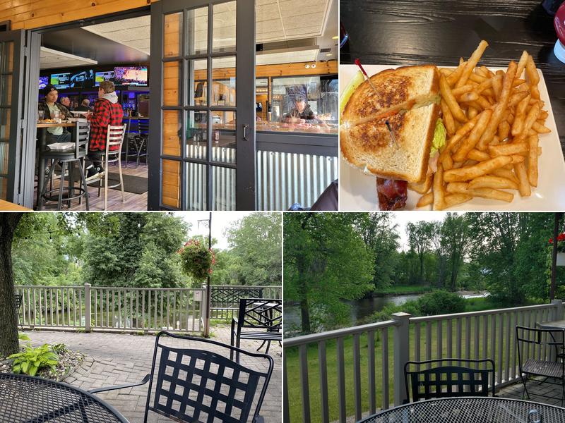 Hank's Tavern on the River