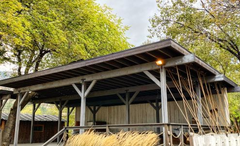 Barefoot Beach Resort