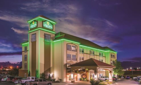 La Quinta Inn & Suites by Wyndham Oklahoma City - Moore