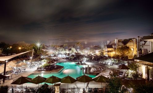 Eden Resort & Suites