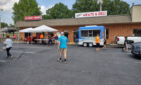 Chuck's Meats & Deli