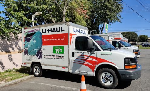 U-Haul Neighborhood Dealer