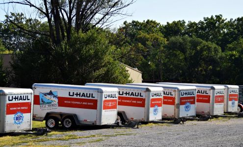 U-Haul Neighborhood Dealer