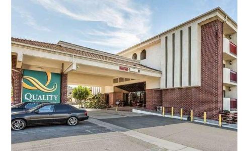 Comfort Inn & Suites Irvine Spectrum