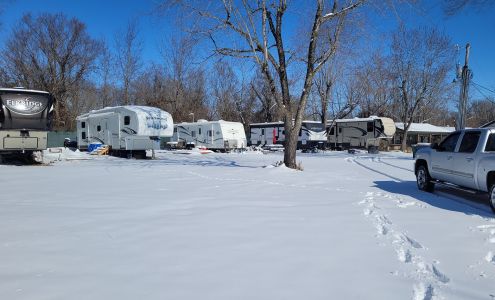 Four Bears Resort, LLC Gamaliel