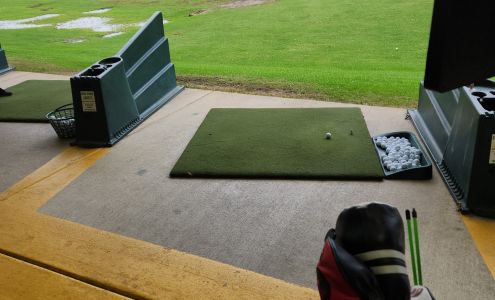 Green Valley Golf Range 101 E Lake St #26W, Hanover Park Illinois 60133