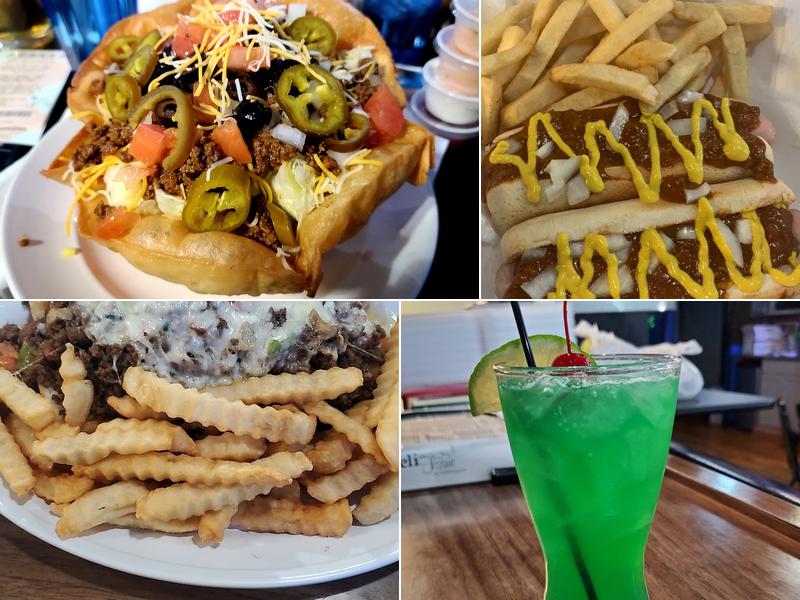 Johnnie's Bar & Grill - Clinton