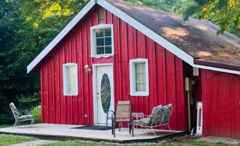 M22 Inn - Suttons Bay