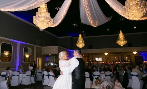 Maniaci's Banquet Center