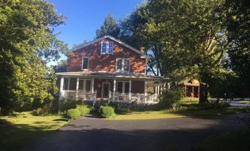 WildManDan Beercentric 1870 Farmhouse Rental & Brewery Afton