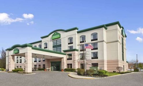 Comfort Inn & Suites Voorhees/Mt. Laurel