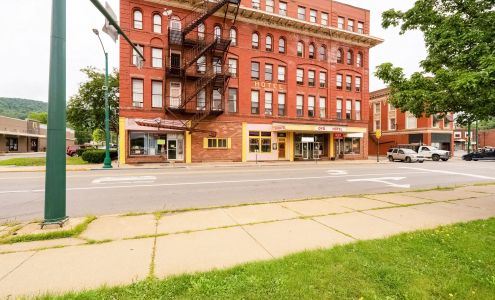 OYO Hotel Bradford Main St PA