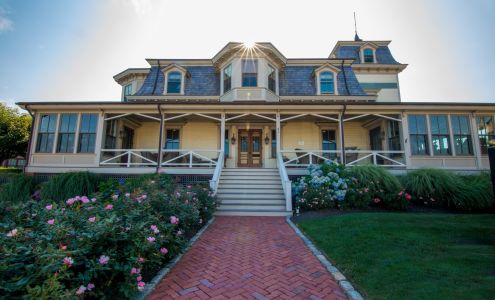 Lila Delman Compass | Real Estate