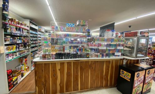 Land & Lake Market & Grill Inc. Estill Springs