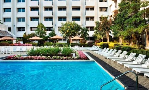 Sheraton Greensboro at Four Seasons