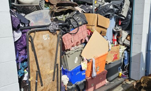 U-Haul Neighborhood Dealer