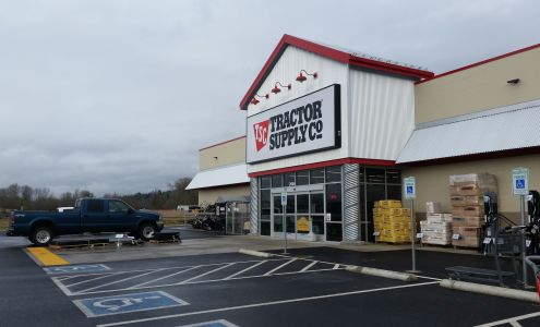 Tractor Supply Kelso